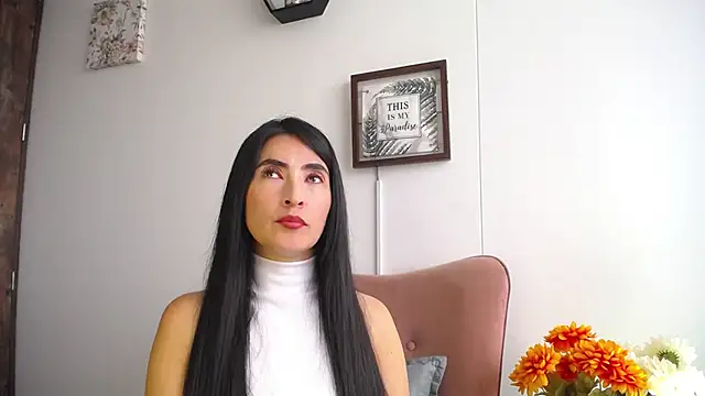 JainaRogers online show from January 2026 05:07:01 PM