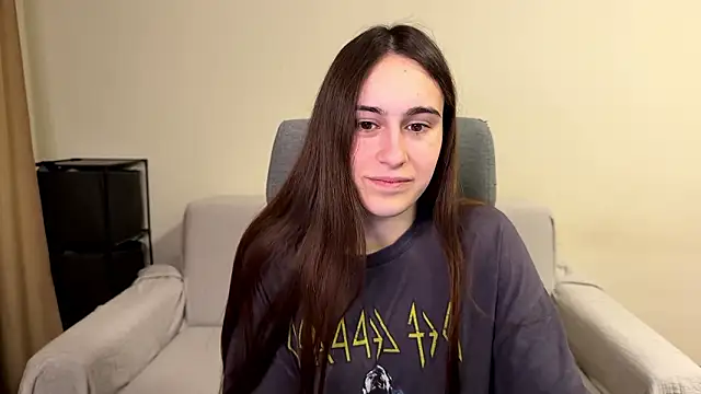 AliceKolltt online show from March 2026 08:34:01 PM