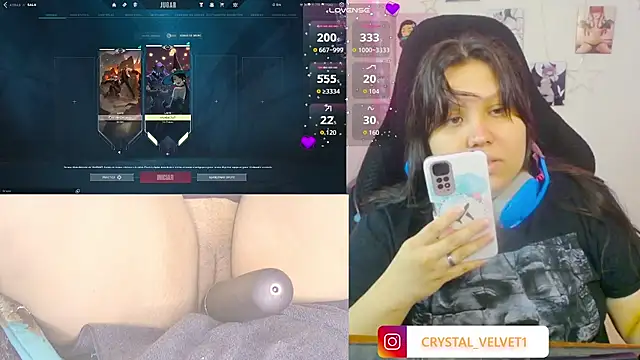 crystal7u7 online show from October 2025 08:33:02 PM