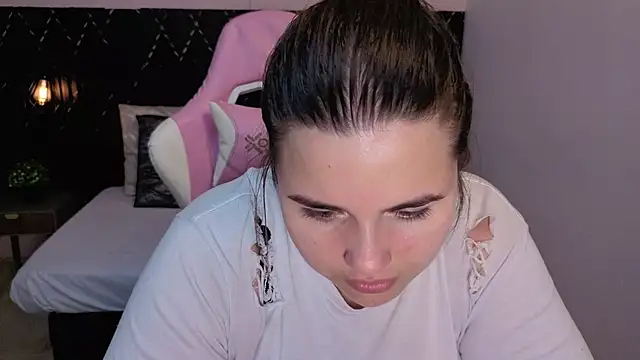 Aabby lee online show from April 2026 07:30:02 PM