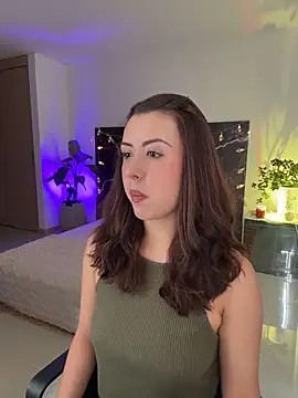 EmaSaenz online show from February 2026 08:57:02 PM