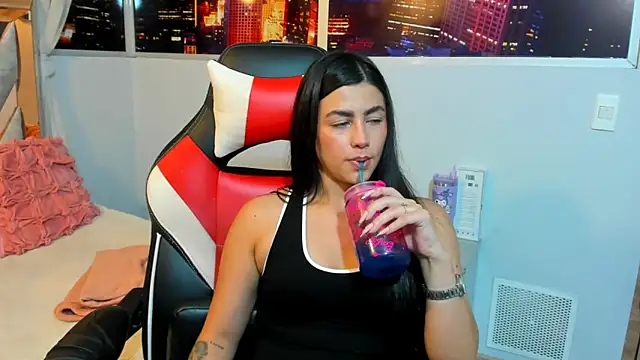 Snapshot of Kendall_Sophy chatting on March 2025 07:50:02 PM Kendall Sophy online show from March 2025 07:50:02 PM