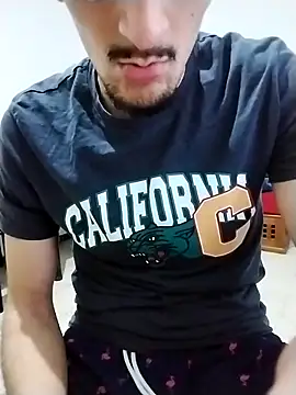 Zoro 23cm online show from March 2026 11:43:01 PM