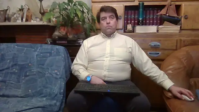 sympatrique online show from December 2024 05:22:01 PM