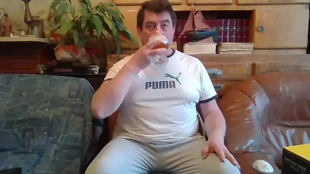 sympatrique online show from February 2025 11:46:01 AM