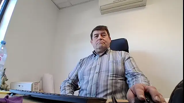 sympatrique online show from April 2026 04:05:01 PM