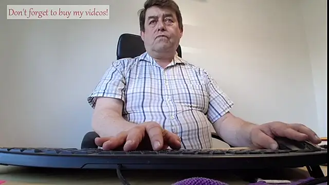 Snapshot of sympatrique chatting on May 2026 02:58:02 PM sympatrique online show from May 2026 02:58:02 PM