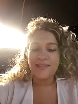 Sara smiiith211 online show from January 2025 01:50:01 AM