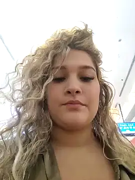 Sara smiiith211 online show from January 2025 11:40:01 PM