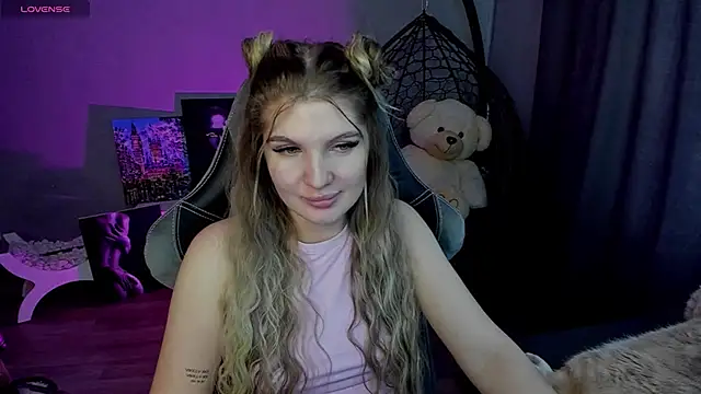 lily williamss online show from January 2025 06:06:02 AM