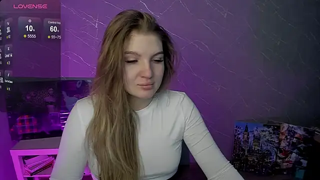 Snapshot of lily_williamss chatting on June 2026 12:05:01 AM lily williamss online show from June 2026 12:05:01 AM