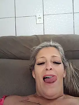 marcialoira online show from February 2025 01:19:01 PM