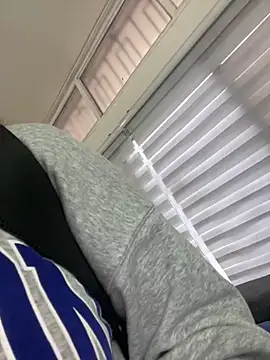 Lia sex69 online show from March 2025 12:01:02 PM