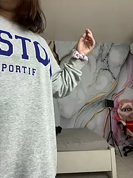 Lia sex69 online show from March 2025 12:02:02 PM