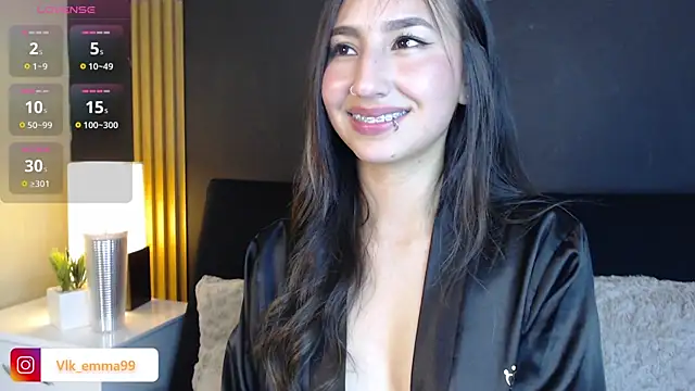 Snapshot of _Emma_Valka chatting on December 2024 12:41:02 AM  Emma Valka online show from December 2024 12:41:02 AM