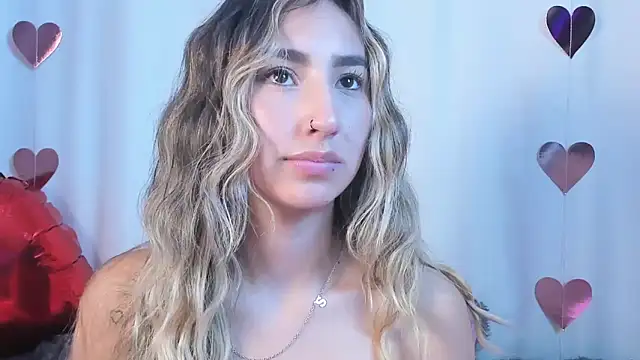 Snapshot of _Emma_Valka chatting on February 2025 12:17:02 AM  Emma Valka online show from February 2025 12:17:02 AM