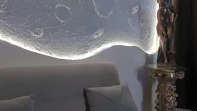 Snapshot of _Emma_Valka chatting on October 2025 08:51:01 PM  Emma Valka online show from October 2025 08:51:01 PM