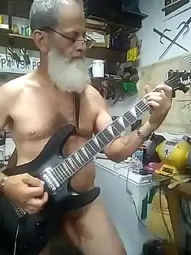 Snapshot of Danialanon chatting on September 2025 02:05:02 AM Danialanon online show from September 2025 02:05:02 AM