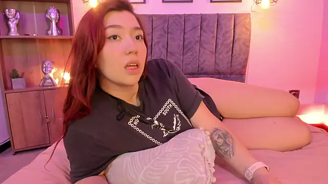 Andy and emma online show from March 2025 04:11:02 PM