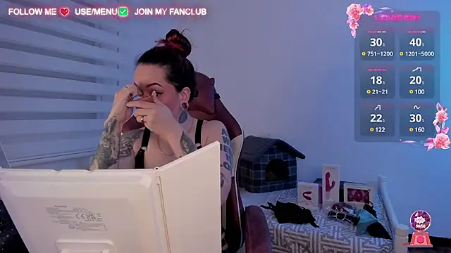 Domina Deivis online show from March 2025 06:26:02 AM