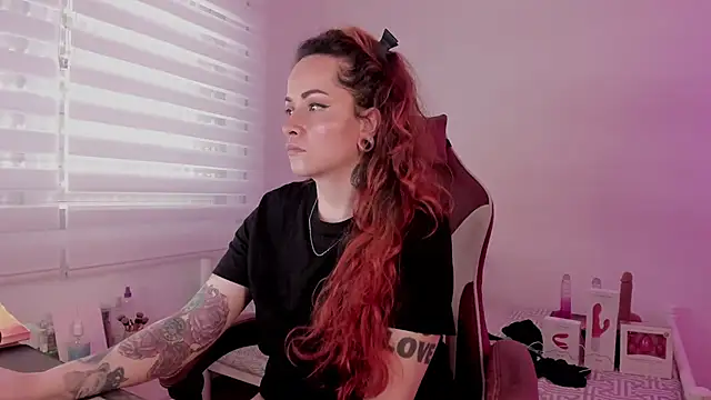 Domina Deivis online show from March 2025 10:05:02 AM