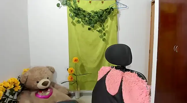 corzoethan online show from March 2025 02:04:01 AM