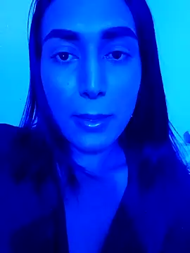 alice jhonson  online show from February 2025 10:31:01 PM