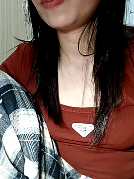 Blythe 69 online show from February 2025 01:30:01 PM