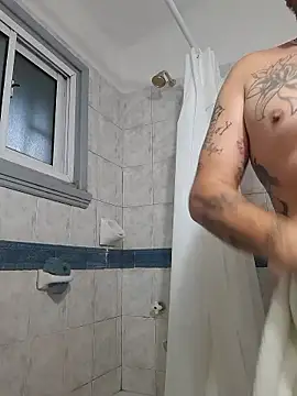 DonVillanova online show from January 2026 11:18:01 PM