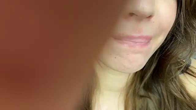 Elsa Ice online show from January 2025 07:49:02 AM