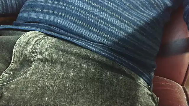 Snapshot of smoothandtiny chatting on May 2026 04:29:02 AM smoothandtiny online show from May 2026 04:29:02 AM
