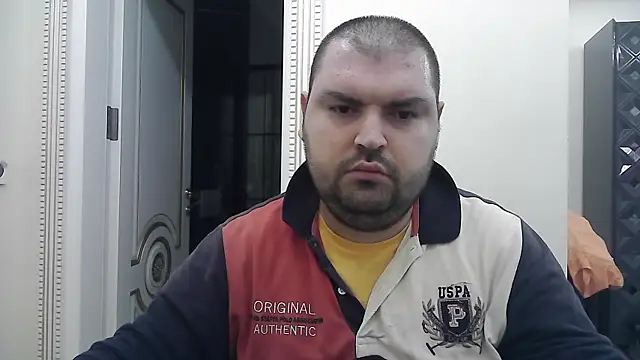 KIZLAZIMYaa online show from April 2026 06:05:01 PM