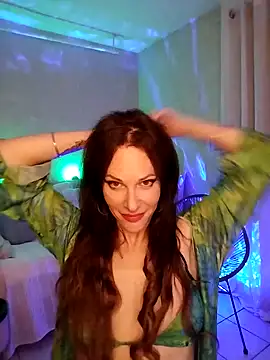 Snapshot of Luna_Kitanna chatting on January 2025 11:22:01 PM Luna Kitanna online show from January 2025 11:22:01 PM