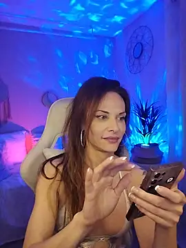 Snapshot of Luna_Kitanna chatting on July 2026 08:10:02 AM Luna Kitanna online show from July 2026 08:10:02 AM