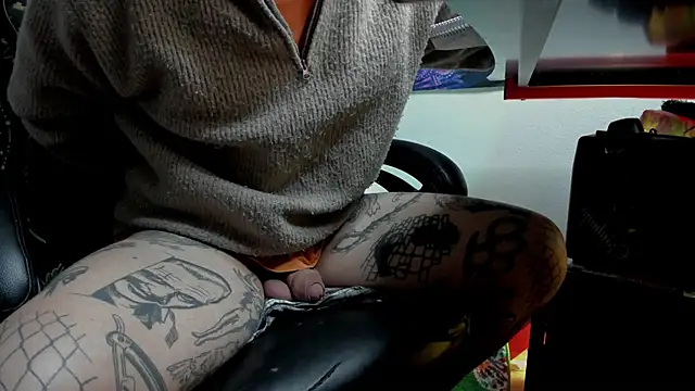 layneinchains online show from February 2025 06:02:02 AM