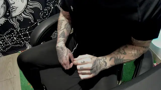 layneinchains online show from March 2025 06:46:02 AM