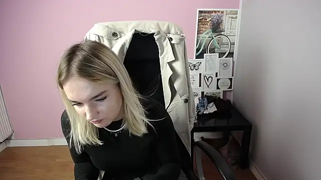 viktoria lovely online show from October 2025 07:06:01 AM