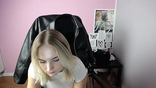 viktoria lovely online show from October 2025 10:36:01 AM