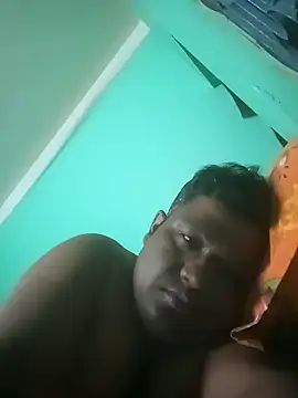 Snapshot of ssamit0808 chatting on December 2024 04:57:01 PM ssamit0808 online show from December 2024 04:57:01 PM