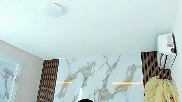 aidaadams online show from February 2025 12:24:01 PM