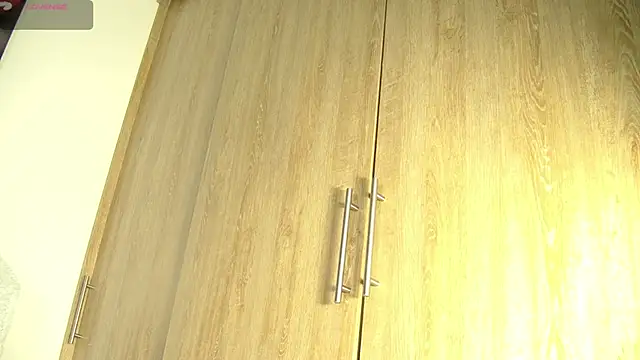 aidaadams online show from November 2025 11:21:02 AM