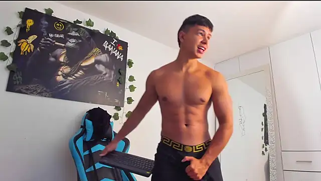 Bray Kevin online show from February 2025 01:11:01 AM