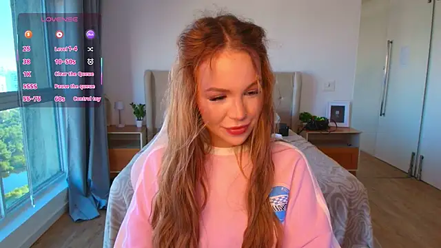 Snapshot of Tracy-Taylor chatting on June 2026 11:03:01 AM Tracy-Taylor online show from June 2026 11:03:01 AM