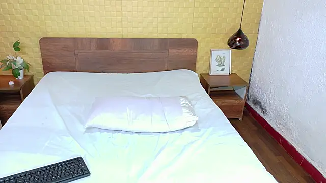 Mrs booty online show from January 2025 06:28:01 PM