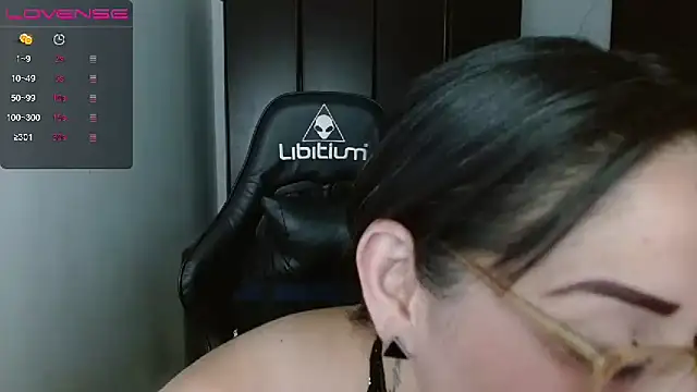 natashasmithe online show from February 2025 01:11:01 PM