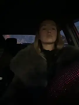 StasyWood online show from November 2025 01:05:01 AM