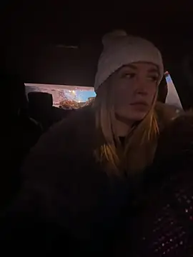 Snapshot of StasyWood chatting on February 2026 01:31:02 AM StasyWood online show from February 2026 01:31:02 AM