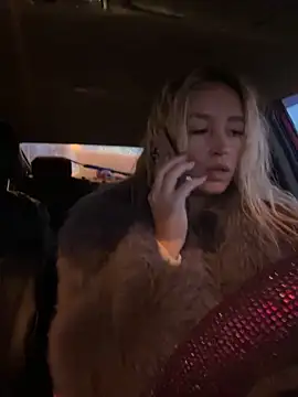 Snapshot of StasyWood chatting on February 2026 01:23:02 AM StasyWood online show from February 2026 01:23:02 AM