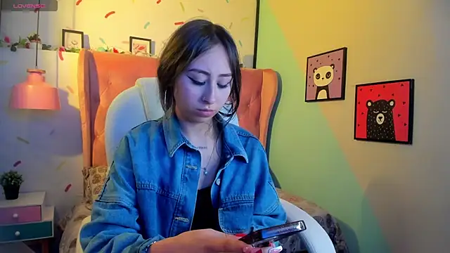 Snapshot of _cloe_martinez chatting on December 2024 01:28:01 AM cloe martinez online show from December 2024 01:28:01 AM