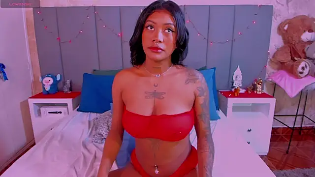 JulianaMiller online show from December 2024 03:29:02 AM